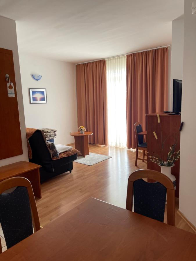 Villa Sunce Подгора Екстериор снимка